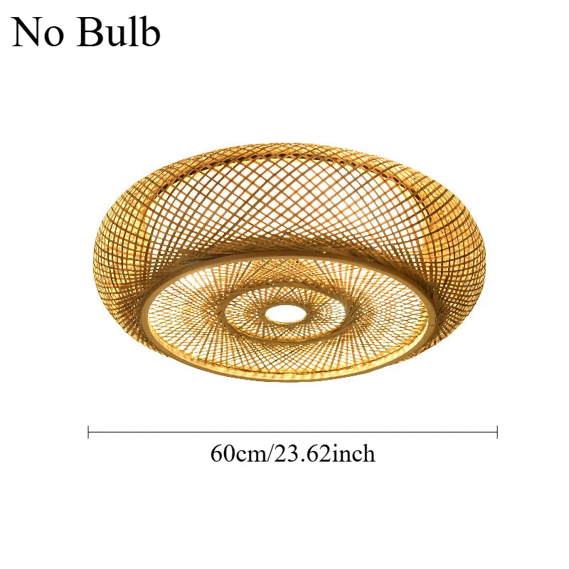 Lampadario in bambù intrecciato